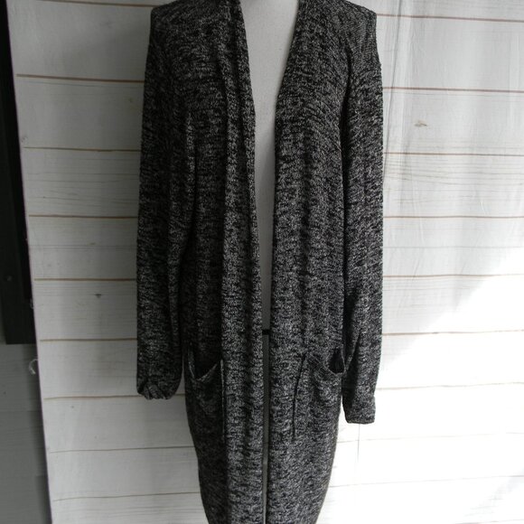 Lane Bryant Long Black/White Lightweight Knit Duster Sweater Cardigan  18/20 - Picture 2 of 5